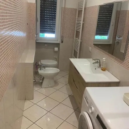 Tavernola Recidence * קומו